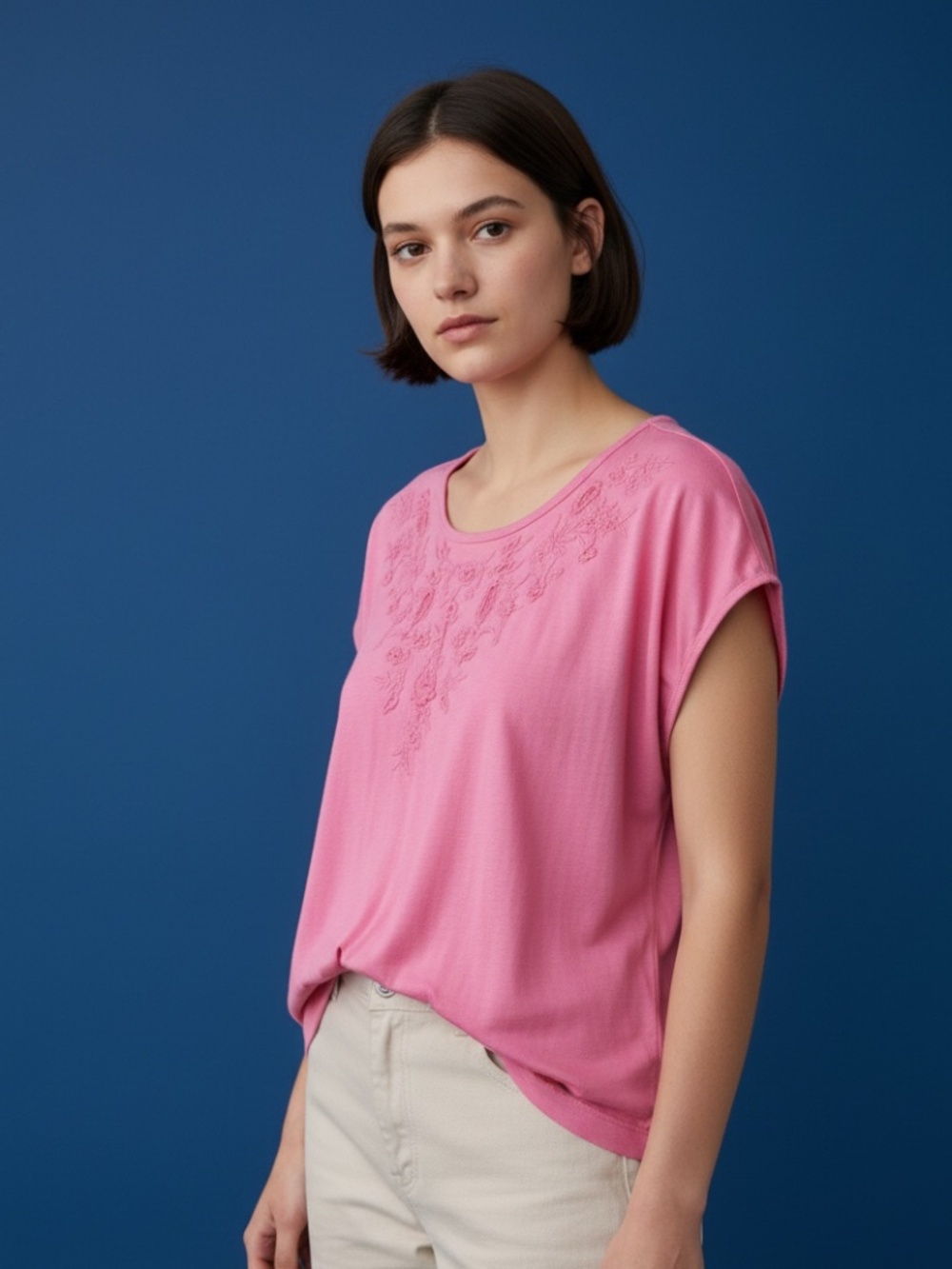 Coldwater creek pink embroidered slub tee size large